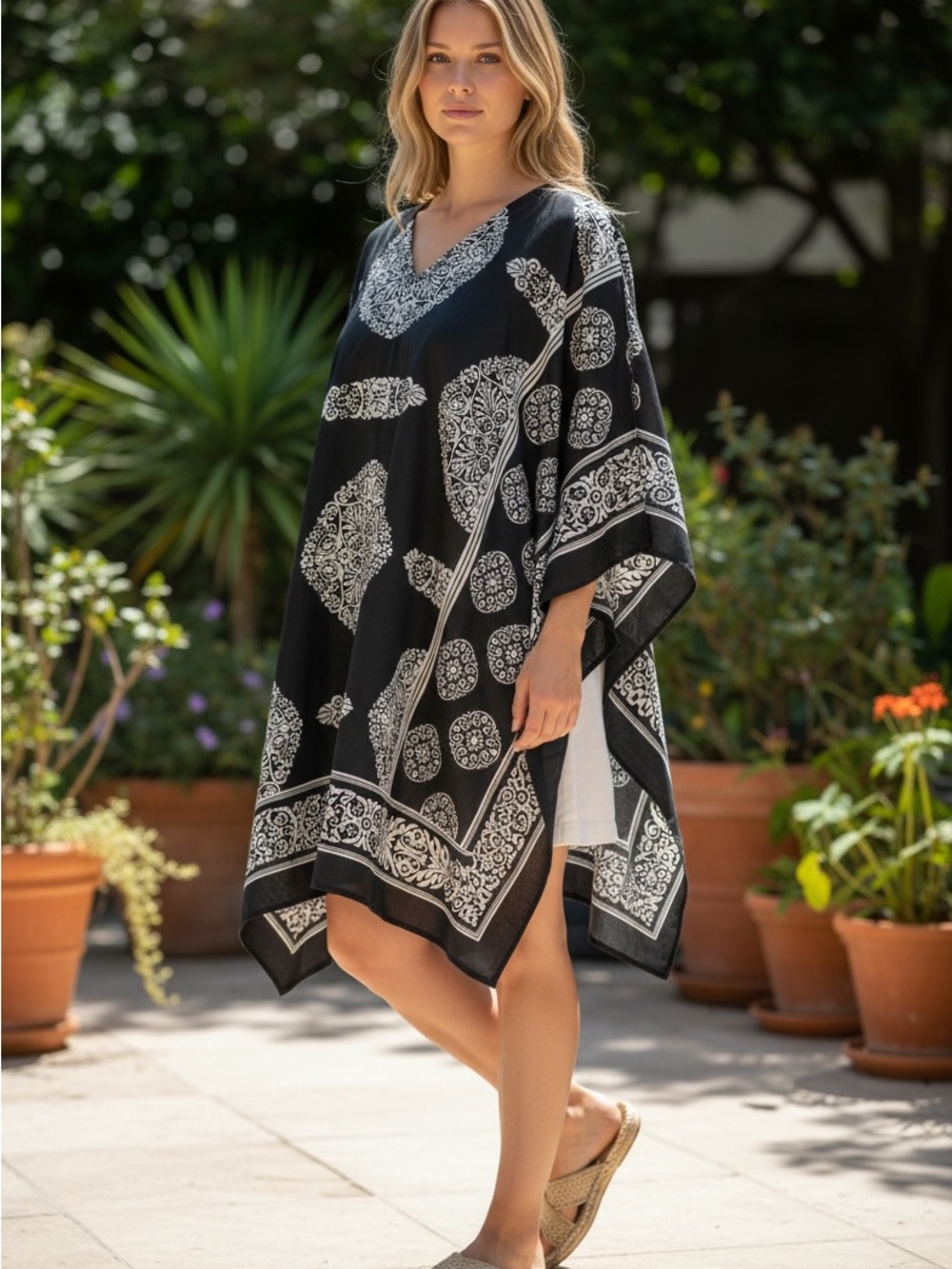 Black & White Printed Swim Coverup Tunic - Easy Beach Kaftan - Picture 2 of 7